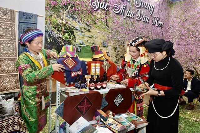Travel expos emerge as key channel to promote Việt Nams tourism