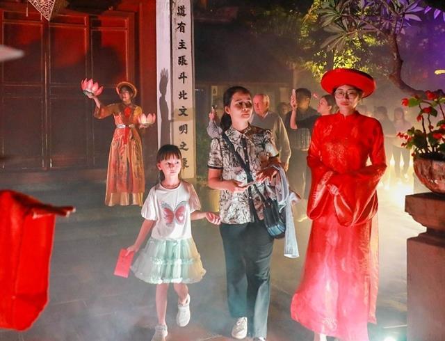 Hà Nội integrates technology into nighttime economy