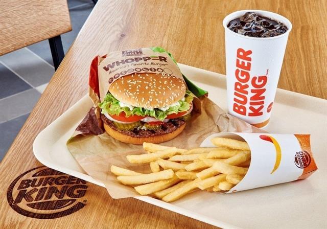 American burger chains struggle to adapt in Việt Nams price-sensitive market