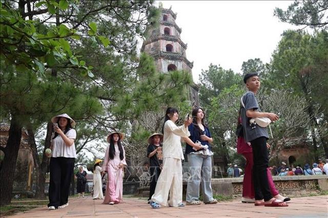 Huế sees record revenue as historic sites draw peak ticket sales
