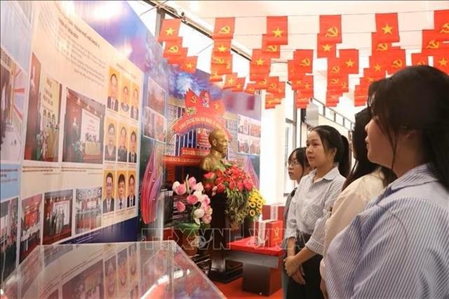 Exhibition highlights spirit of democracy, civic responsibility in Huế