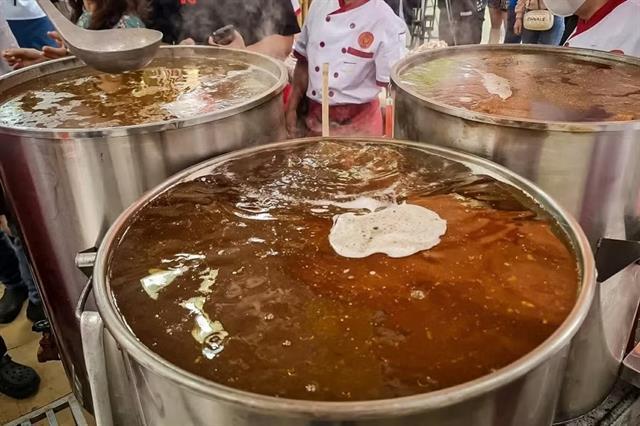 A century in every bowl: the legacy of Vân Cù phở