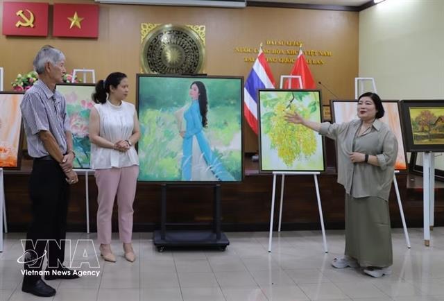 Art exchange strengthens Việt Nam-Thailand cultural ties

