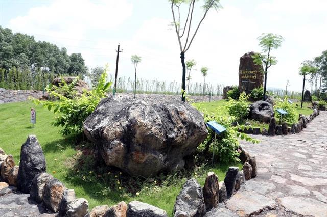 Into the wild: Lạng Sơns cave tourism rises