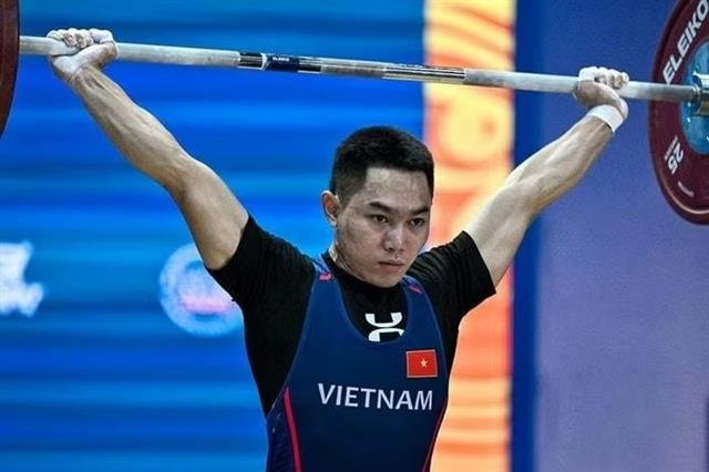 KDương wins three world junior weightlifting championship bronzes