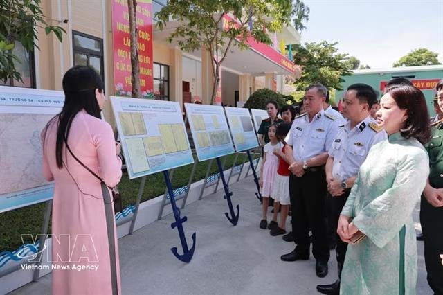 Archival exhibition on Hoàng Sa, Trường Sa opens in Đà Nẵng