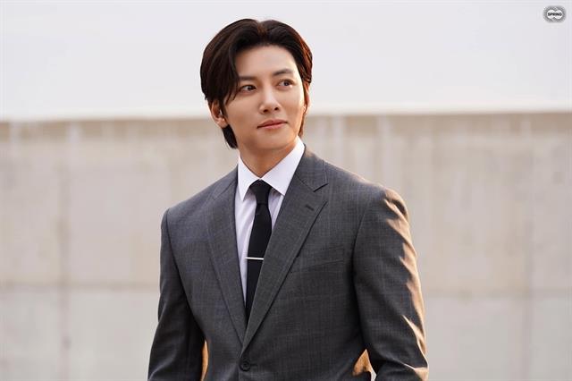 Hallyu star Ji Chang-Wook to join the 4th Đà Nẵng Asian Film Festival
