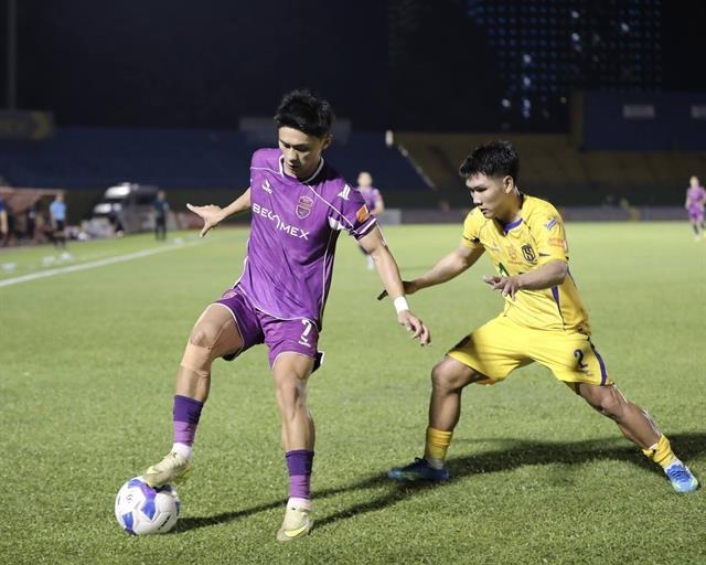 Việt Cường earns national call-up despite relegation