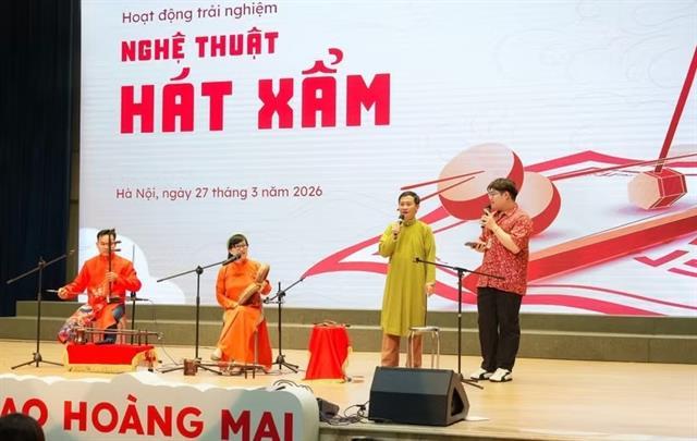 Young generation helps Việt Nams xẩm singing reach the world