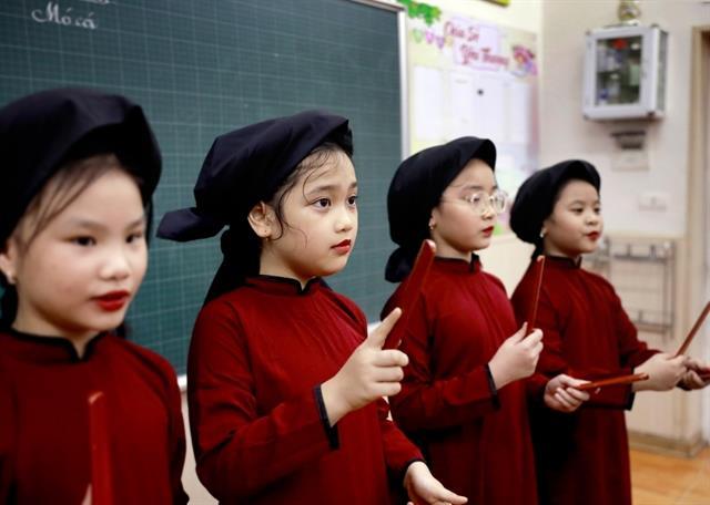 Ancient Xoan melodies live on in youth