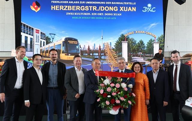 Berlin tram stop renamed Đồng Xuân, honouring Vietnamese communitys contributions