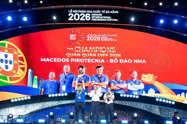 Portugal Macedos Pirotecnia wins Đà Nẵng International Fireworks Fest