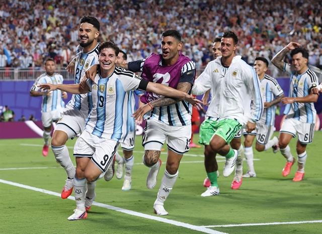 Bellingham brace puts England through to semis to face Argentina