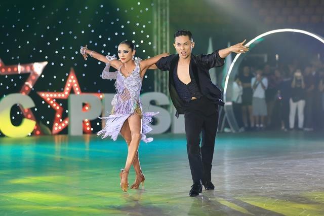 Hương dedicates life to dancesport