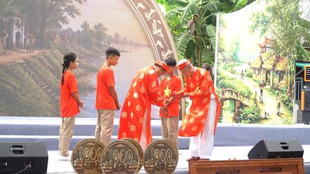 Villagers celebrate their unique 1,000-year-old kết chạ alliance