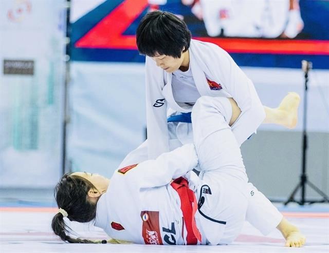Phùng Thị Huệ targets ASIAD spot after double jujitsu gold