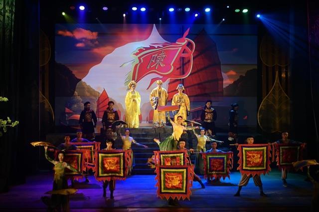 Circus meets cải lương in tribute to Buddhist King Trần Nhân Tông