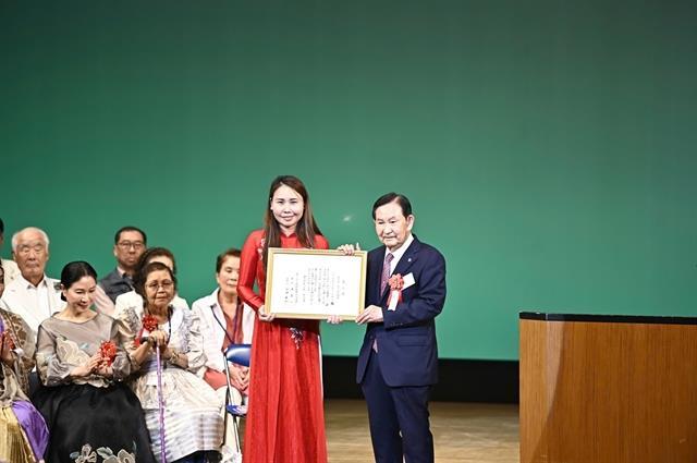 Vietnamese association leader receives Global Citizen Community Award in Japan