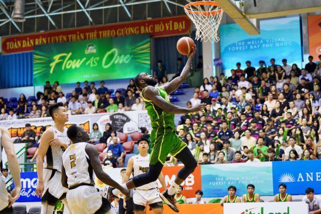 Cantho Catfish stun Saigon Heat to move into playoff position