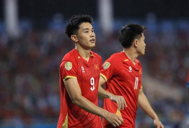 Đình Bắc shines as Việt Nam balance naturalised players with home-grown talent
