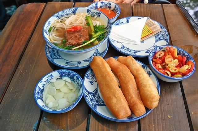 Việt Nam tops 2026 global culinary destinations ranking: NZ Herald