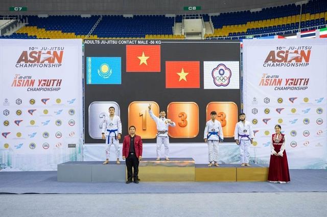 Sơn adds two medals in Việt Nams gold haul at regional jujitsu champs