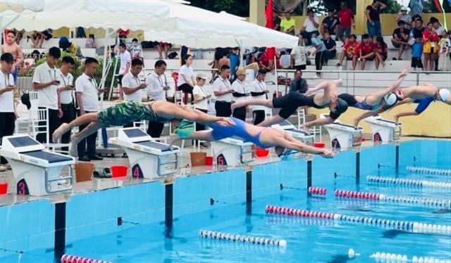 Nearly 300 athletes compete at national swimming, finswimming championships 