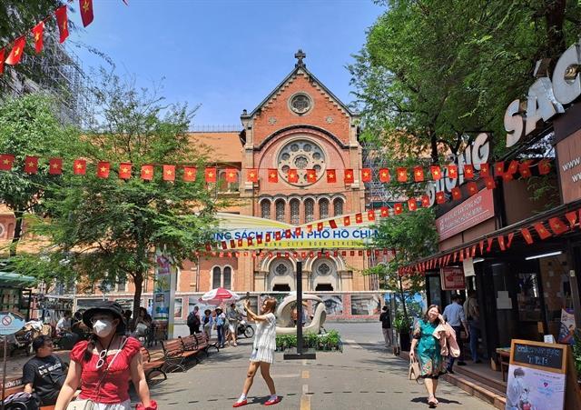 HCM Citys publishing sector seeks new avenues for growth