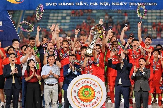 Công An Hà Nội FC wins Vietnamese Super Cup in record-breaking victory