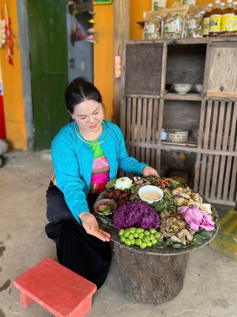 Mường ceremonial feast serves up flavours to suit all tastes
