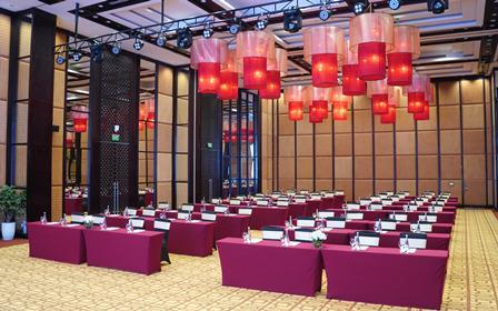 Novotel Hạ Long Bay receives five-star status