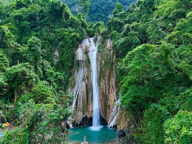 Khuổi Nhi Waterfall, a treasure within Tuyên Quangs forest