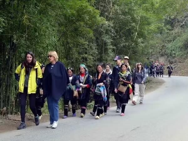 Villages take rural tourism to the world