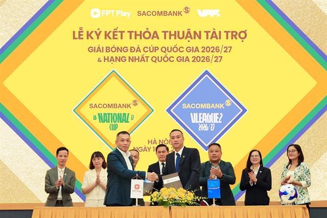 SACOMBANK signs deal to sponsor national football leagues