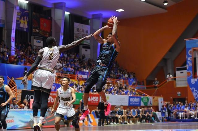 VBA Finals: Saigon Heat stun Hanoi Buffaloes in VBA Finals opener
