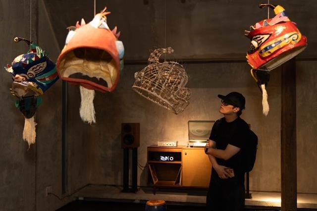 Installation exhibition tells stories of traditional Mid-Autumn festival