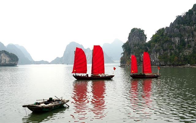 Quảng Ninh open forums for stronger tourism development