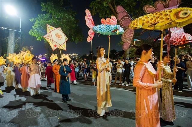 Việt Nam eyes building national brands for cultural industries