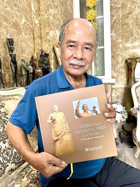 Sculptor brings history to life through monuments