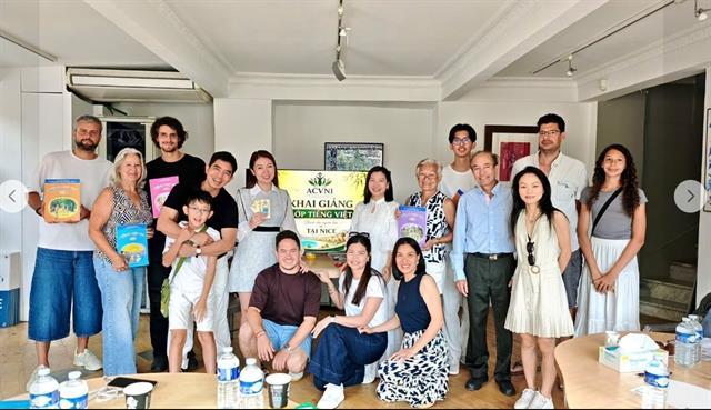 Vietnamese language contest launched for children in France and Europe