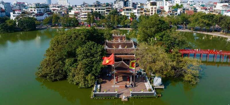 Hoàn Kiếm Lake still has stories to tell